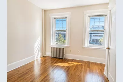 1177 Commonwealth Ave #6, Boston, MA 02134 - Photo 5