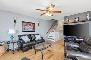 7 Dodge St, Gloucester, MA 01930 - Photo 11