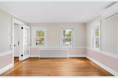 293 Florence Rd, Waltham, MA 02453 - Photo 17