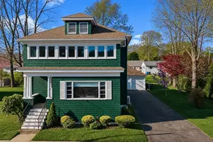86 Newport St, Fall River, MA 02720 - Photo 1