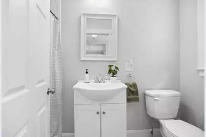 167 Essex St, Melrose, MA 02176 - Photo 19