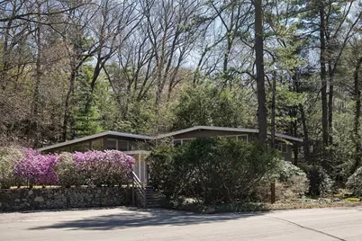3 Compton Cir, Lexington, MA 02421 - Photo 3