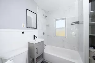 280R Weir St, Taunton, MA 02780 - Photo 9