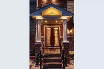 40 Church #B, Winchester, MA 01890 - Photo 3