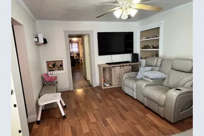 20 Montgomery, Lawrence, MA 01841 - Photo 9