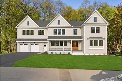 8 Priscilla Ln, Winchester, MA 01890 - Photo 3