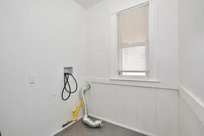 24 Rector Rd #2, Boston, MA 02126 - Photo 5