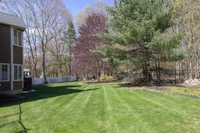 108 Kelleher St, Marlborough, MA 01752 - Photo 31
