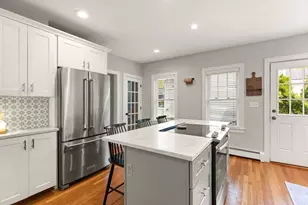 116 Center St, Easton, MA 02356 - Photo 9