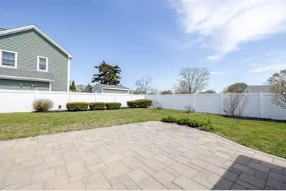241 Walnut St, Braintree, MA 02184 - Photo 23