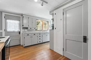52 Log Plain Rd, Greenfield, MA 01301 - Photo 13