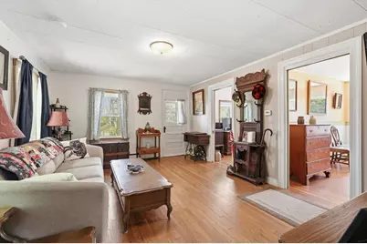 52 Log Plain Rd, Greenfield, MA 01301 - Photo 9
