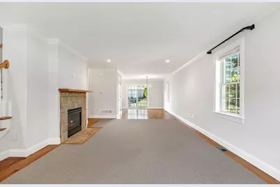 17 Decolores Dr #17, Wayland, MA 01778 - Photo 5