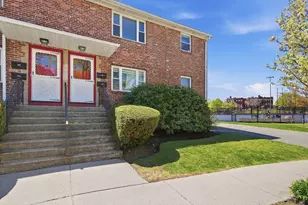 68 Aldrich Rd, Watertown, MA 02472 - Photo 17