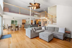 7 Michelle Dr, Burlington, MA 01803 - Photo 21