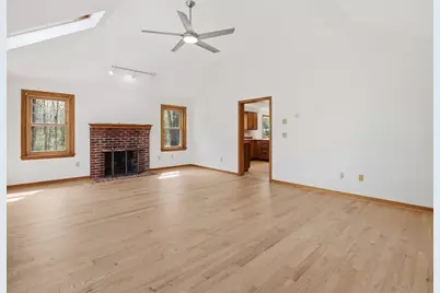 26 Nevada Rd, Tyngsborough, MA 01879 - Photo 15