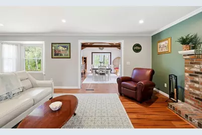 18 Fox Run Ln, Hampden, MA 01036 - Photo 11