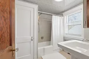 57 Cumberland Cir, Lynn, MA 01904 - Photo 37