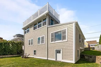 38 Aquidneck Ave, Portsmouth, RI 02871 - Photo 3