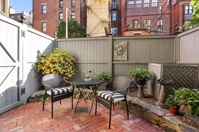 12 Marlborough St #1, Boston, MA 02116 - Photo 9