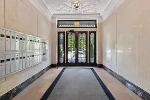 180 Commonwealth Ave, Boston, MA 02116 - Photo 9