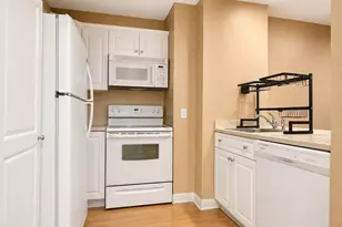 145 Bennington St, Revere, MA 02151 - Photo 3