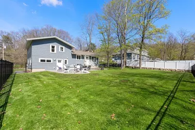 6 Clinton St, Amesbury, MA 01913 - Photo 27