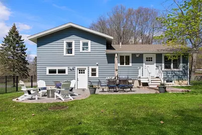 6 Clinton St, Amesbury, MA 01913 - Photo 25