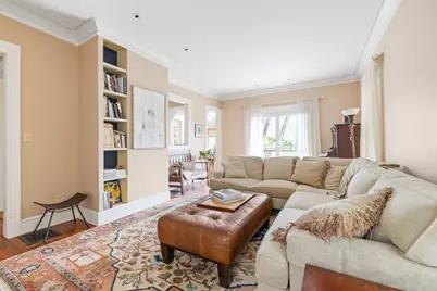 26 Circuit Ave, Newton, MA 02461 - Photo 9