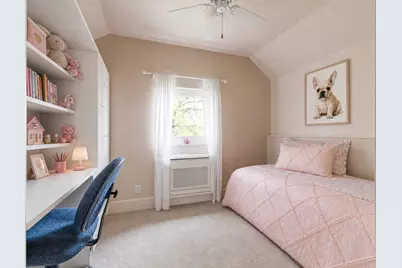 26 Circuit Ave, Newton, MA 02461 - Photo 23