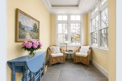 26 Circuit Ave, Newton, MA 02461 - Photo 3