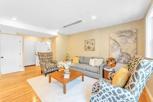 112 Armandine St, Boston, MA 02124 - Photo 9