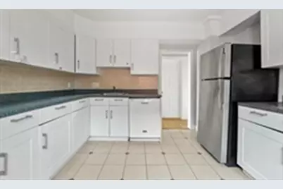 3-5 Quincy St. #3, Arlington, MA 02476 - Photo 5