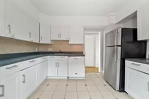 35 Quincy St, Arlington, MA 02476 - Photo 5