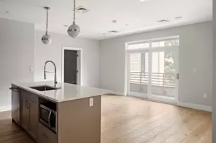 1650 Commonwealth Ave, Boston, MA 02135 - Photo 21