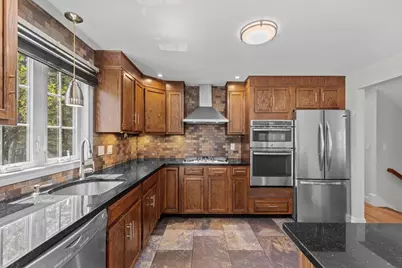23 Emily Jeffers Rd, Randolph, MA 02368 - Photo 7