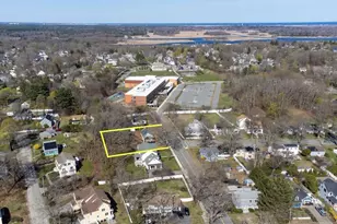 5 Murphy Ave, Newburyport, MA 01950 - Photo 5