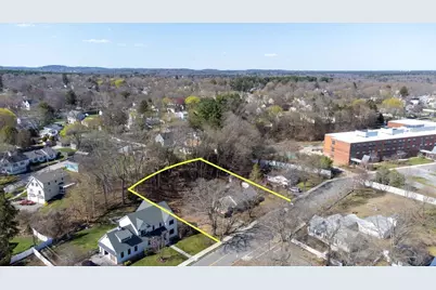 5 Murphy Ave #A, Newburyport, MA 01950 - Photo 9
