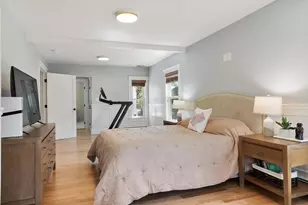 129 Washington St, Winchester, MA 01890 - Photo 17