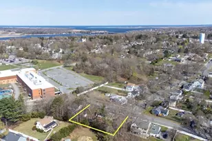 5 Murphy Ave, Newburyport, MA 01950 - Photo 7