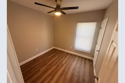 207 Belleville Ave, New Bedford, MA 02746 - Photo 9