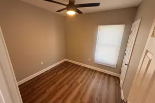 207 Belleville Ave, New Bedford, MA 02746 - Photo 9