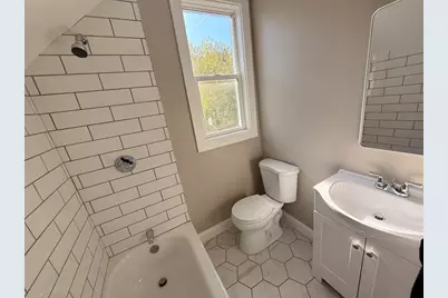 207 Belleville Ave, New Bedford, MA 02746 - Photo 23