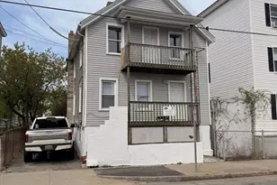 207 Belleville Ave, New Bedford, MA 02746 - Photo 1