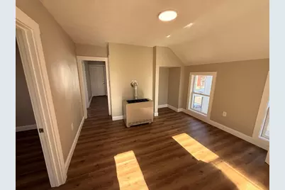 207 Belleville Ave, New Bedford, MA 02746 - Photo 21