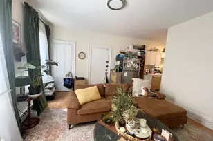 13 S Russell St, Boston, MA 02114 - Photo 1