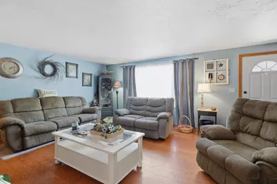 33 Highcrest Park #33, Webster, MA 01570 - Photo 5