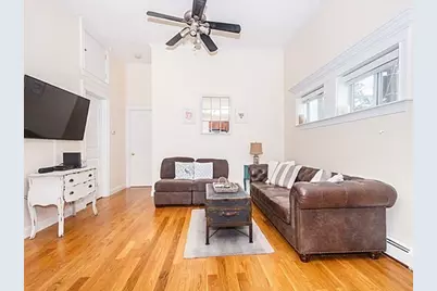 272 E Street #1, Boston, MA 02127 - Photo 3