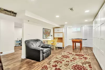 209 Beech St, Boston, MA 02131 - Photo 33