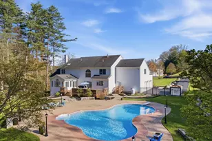 25 Valley View Dr, Grafton, MA 01536 - Photo 7